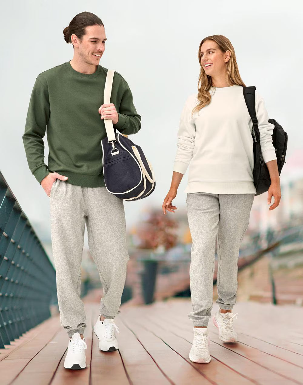 TP05 Airlayered CVC Sweatpants Unisex